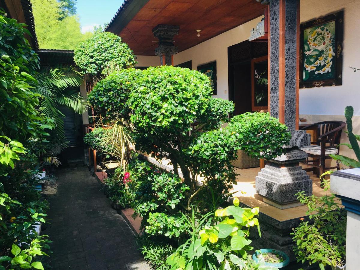 Nadialit Daire Seminyak Dış mekan fotoğraf