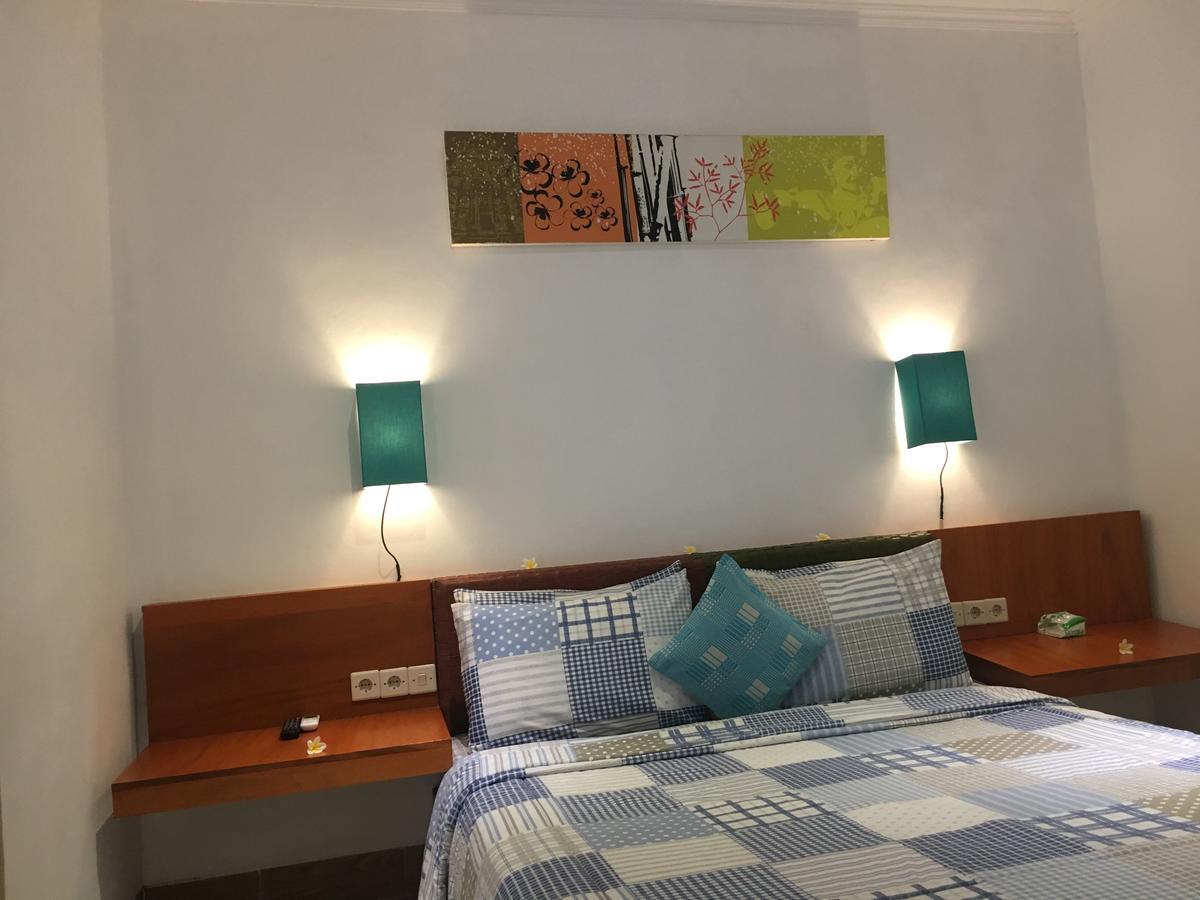 Nadialit Daire Seminyak Dış mekan fotoğraf