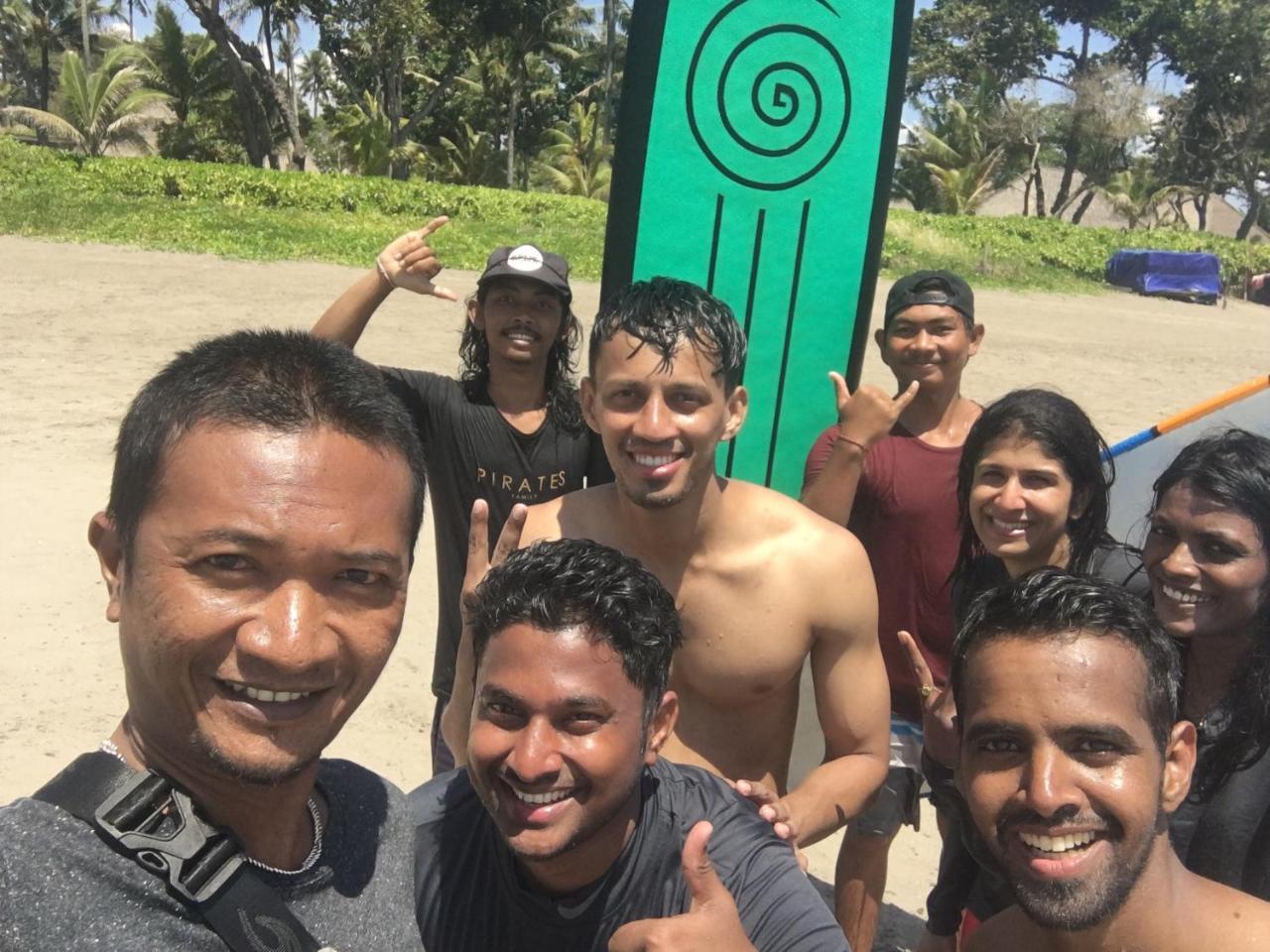 Nadialit Daire Seminyak Dış mekan fotoğraf
